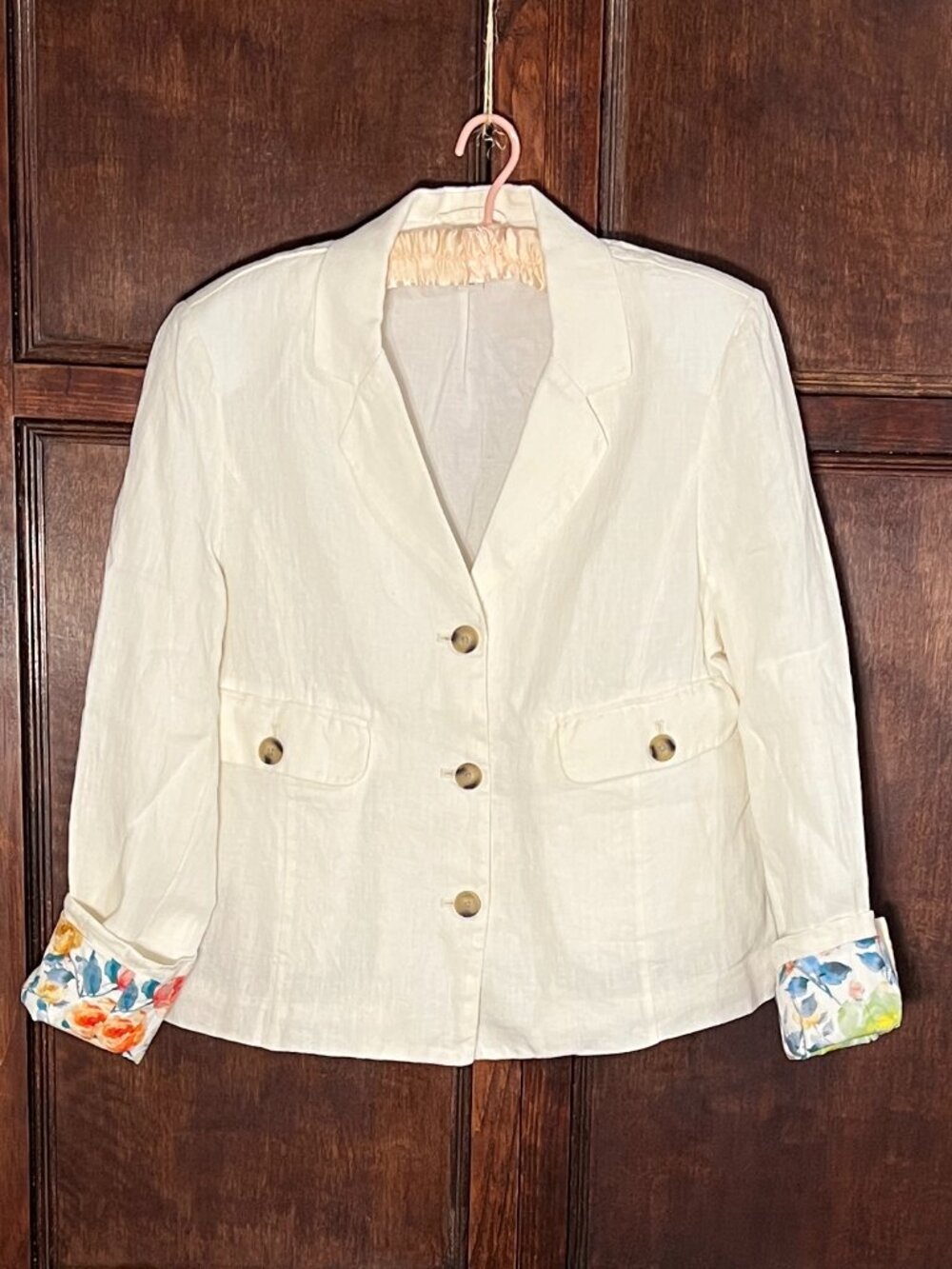 SUNDANCE IVORY/CREAM LINEN JACKET WITH FLORAL SLEEVE DETAILING